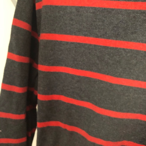 Sonoma Charcoal Grey Crewneck Sweater Red Striped - Picture 3 of 3